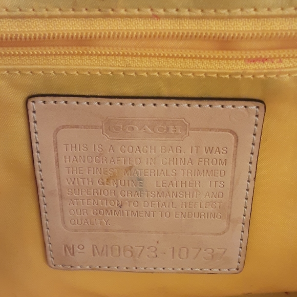 Coach handbag ** SPECIAL Today** - Picture 4 of 8